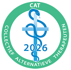 Logo van het Collectief Alternatieve Therapeuten met een medische staf en het jaar 2026.